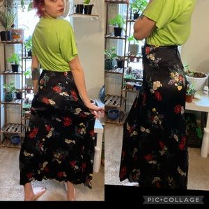Vintage 90s Floral maxi skirt size 4-6